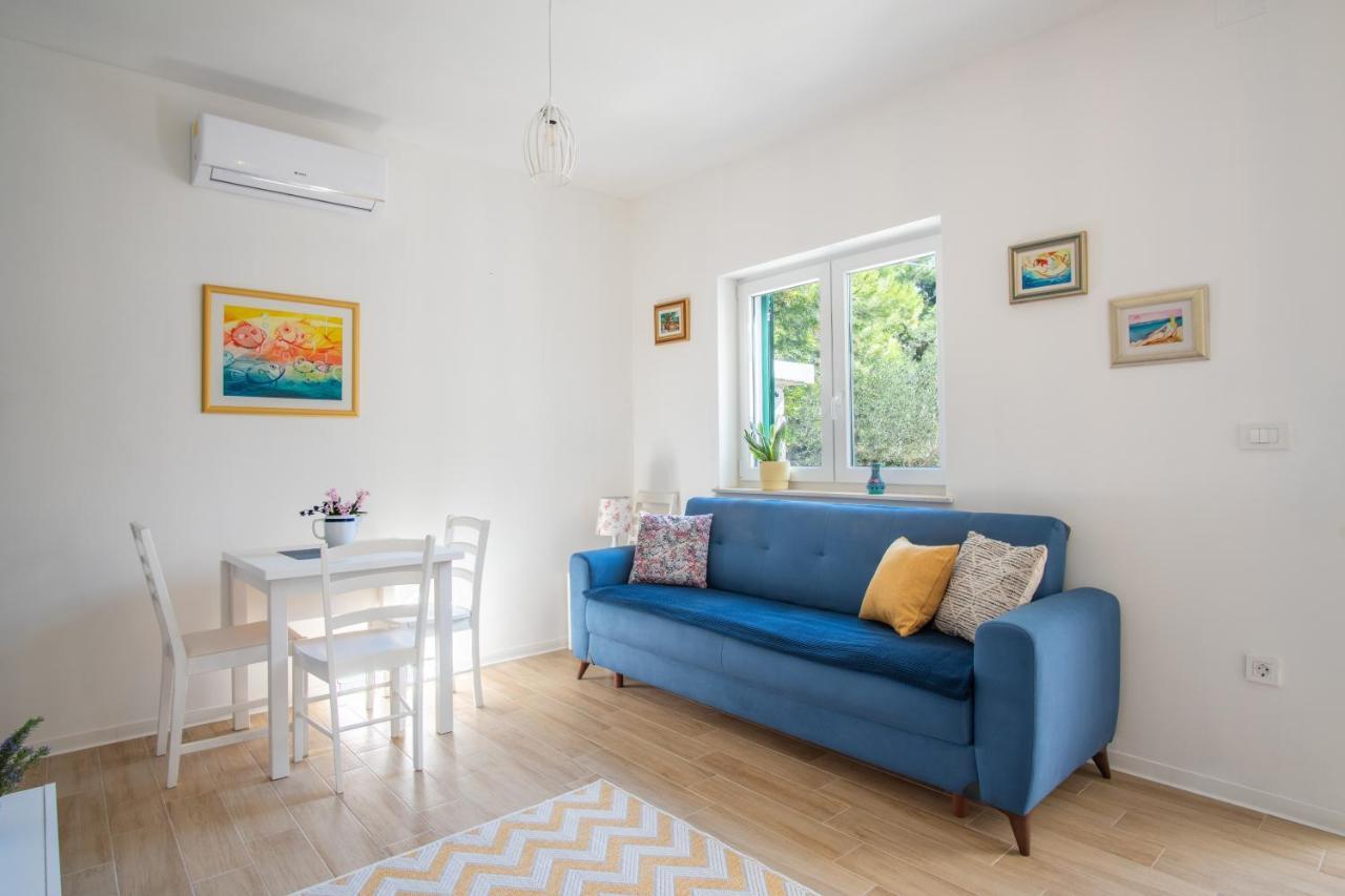 Soto Apartment *